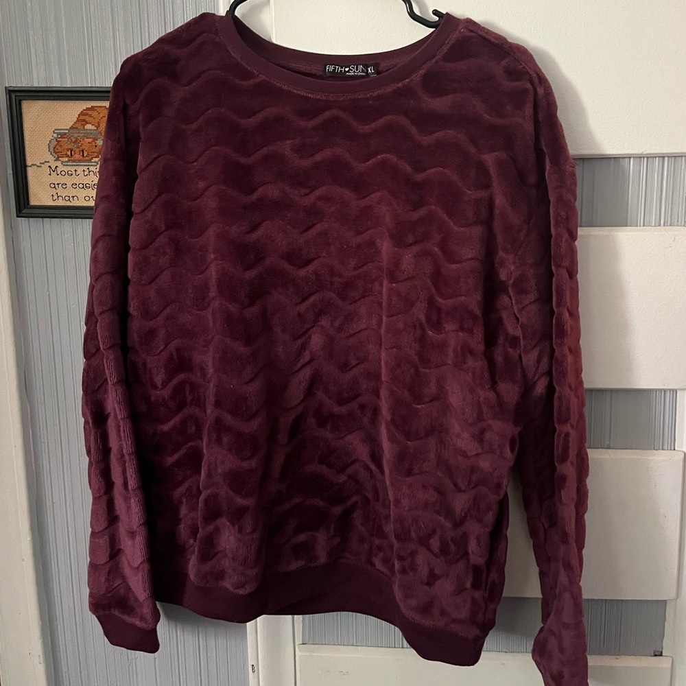 XL Maroon Sweater